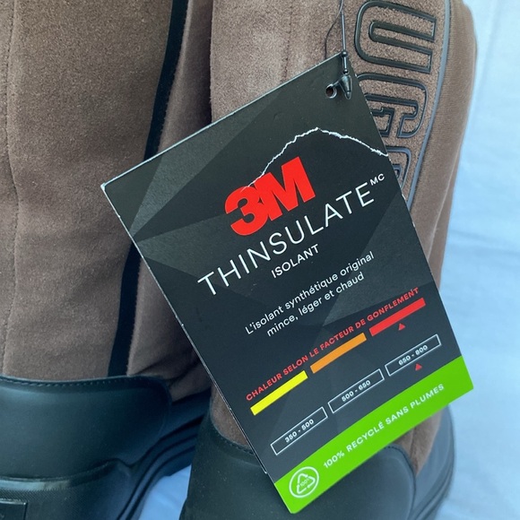 NIB!🍁UGG® Women’s Klamath Classic Waterproof
Boot, Size 8M - Picture 13 of 16